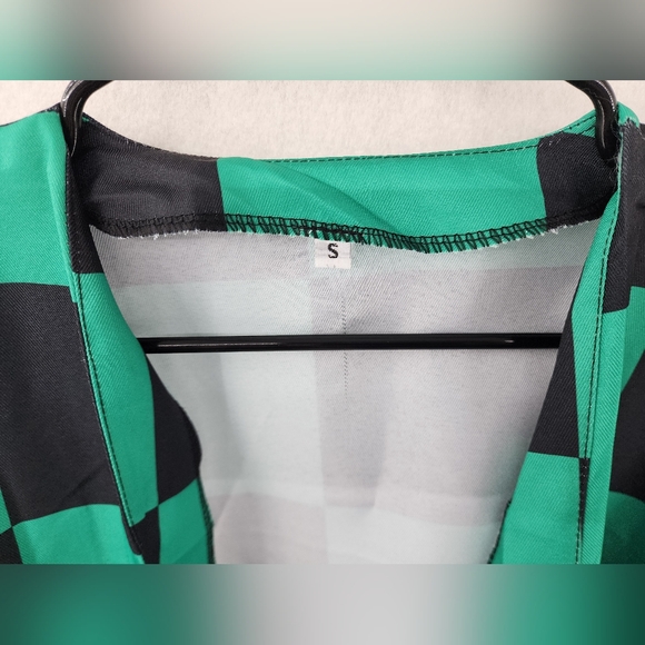 Demon Slayer Tanjirou Kamado Robe Unisex Green & Black Checkered Costume Small - Picture 4 of 11